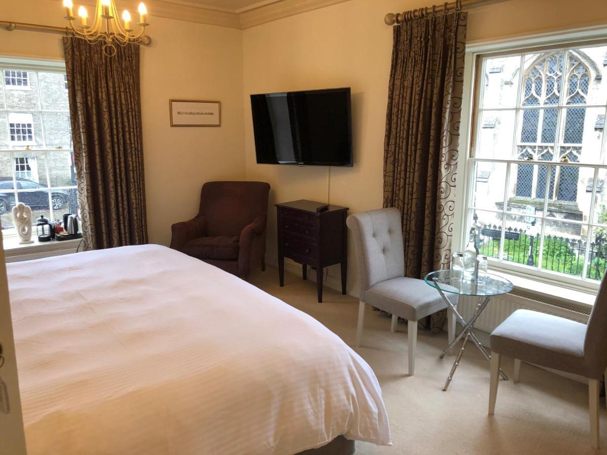 Crownplace Bury St. Edmunds Esterno foto