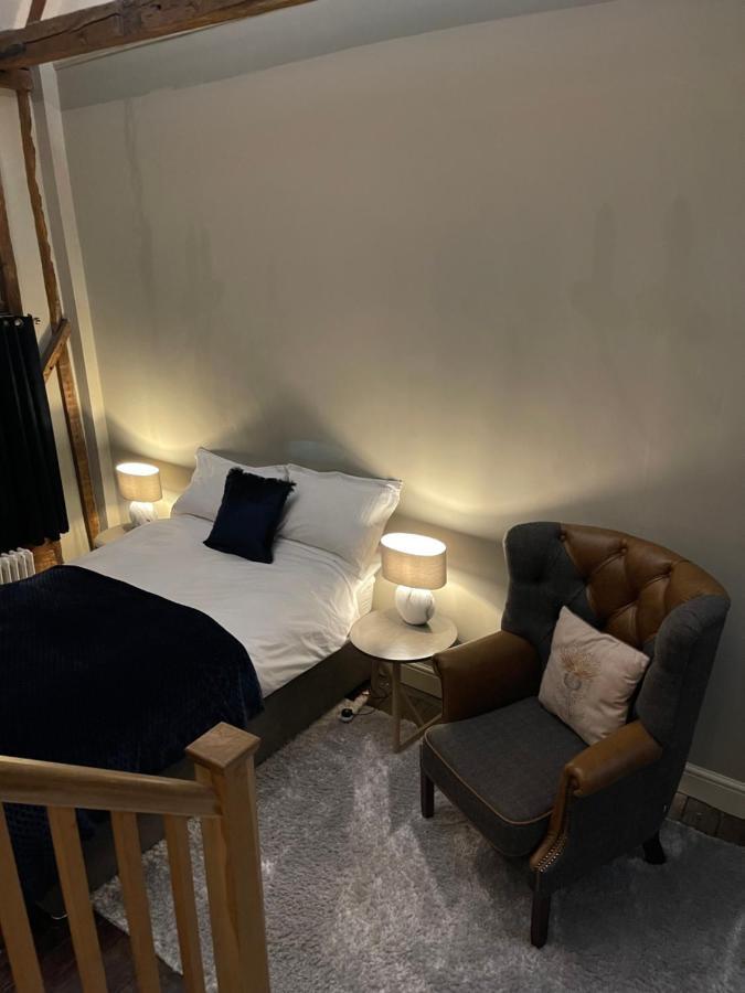 Crownplace Bury St. Edmunds Esterno foto